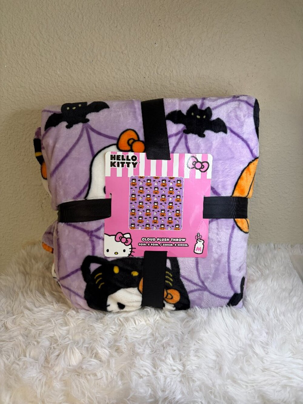 Hello Kitty Halloween Cloud Plush Throw Blanket 90x90 Pumpkin Black Cat NWT